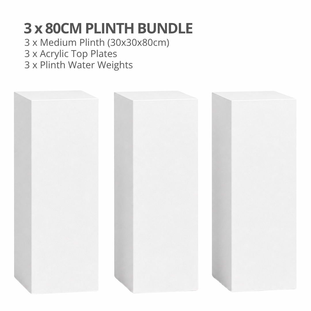 Mittelgroßes Podest-Bundle aus Karton